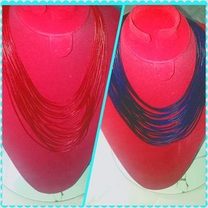 Multi layer necklace set